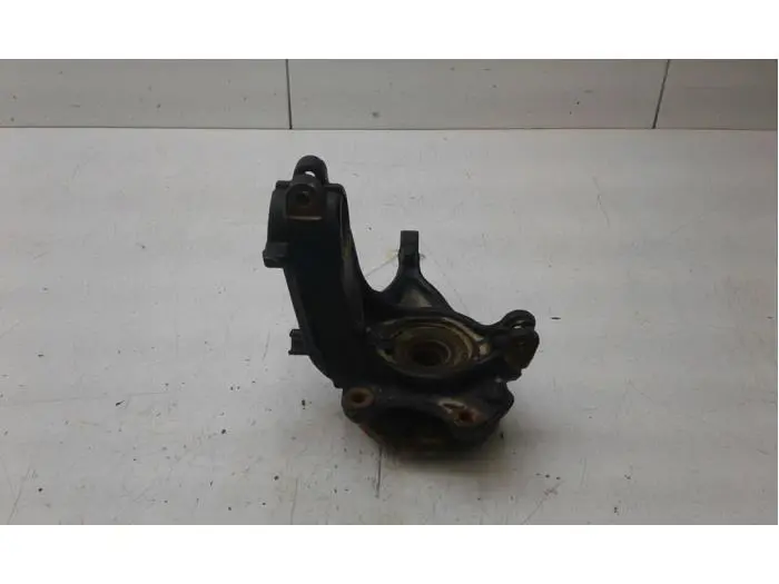 Knuckle, front right Citroen C3