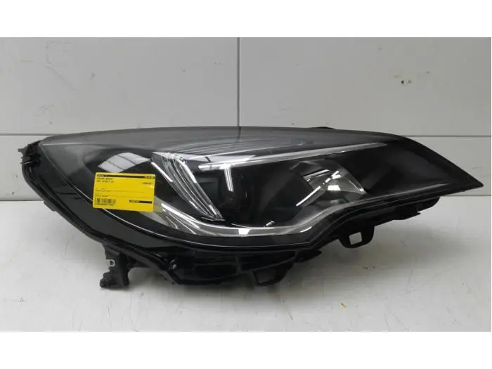 Headlight, right Opel Astra