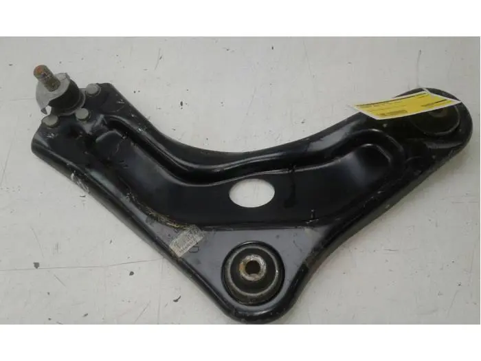 Front wishbone, right Peugeot 2008