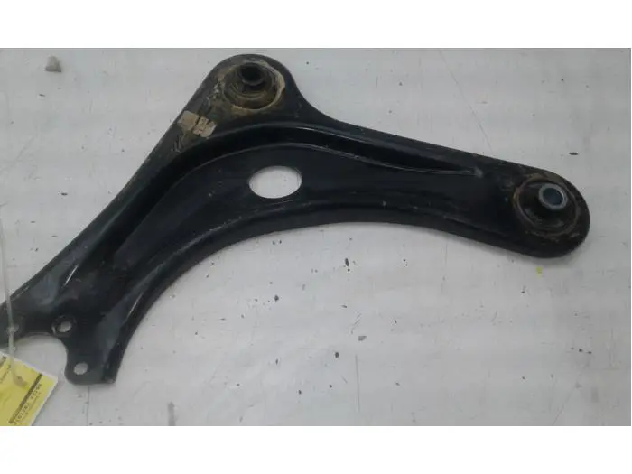 Front wishbone, left Citroen C3