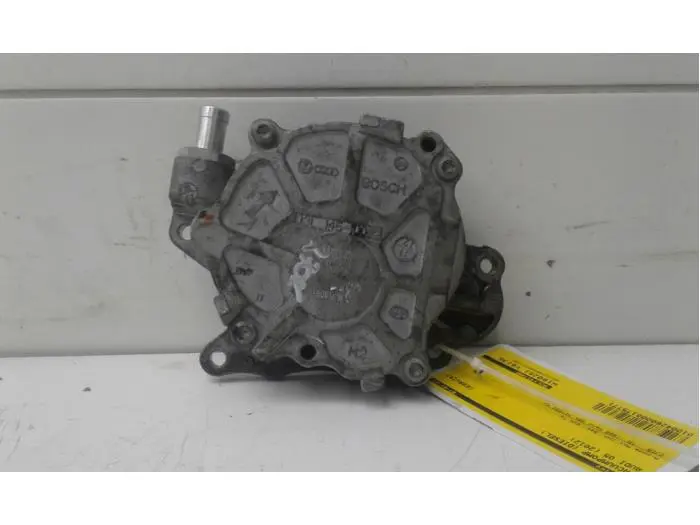 Vacuum pump (diesel) Audi Q5