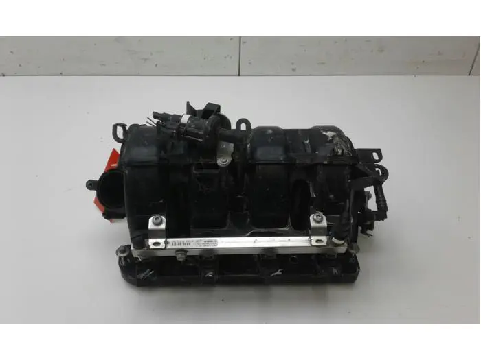 Intake manifold Opel Corsa