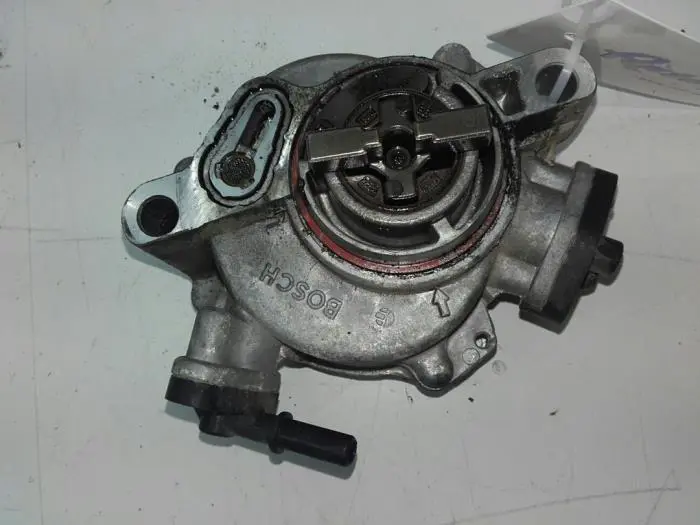 Vacuum pump (diesel) Ford Fiesta