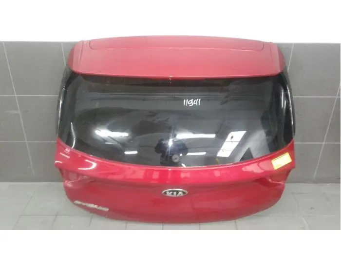 Tailgate Kia Stonic