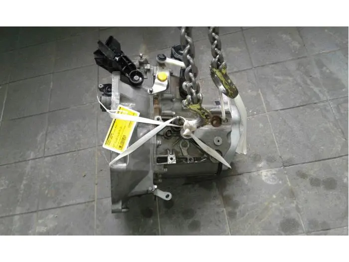 Gearbox Peugeot 2008