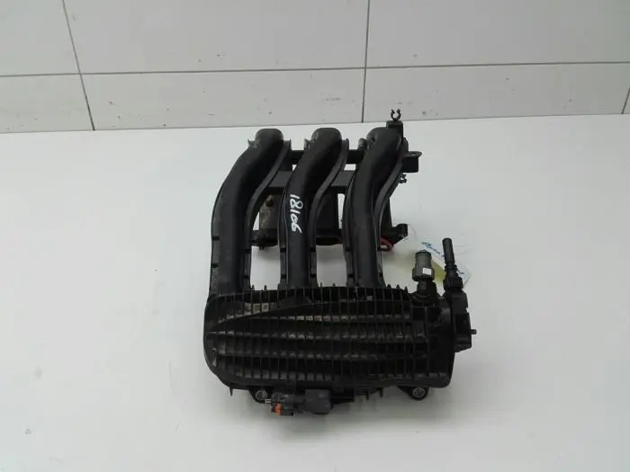 Intake manifold Peugeot 108