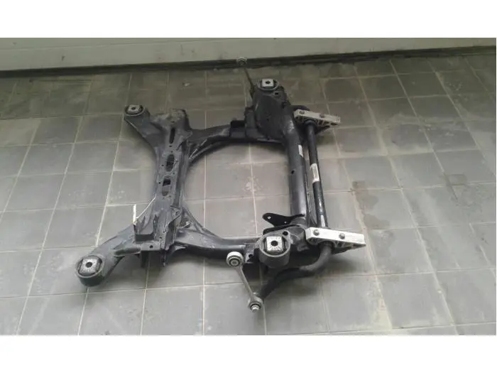 Subframe Porsche Cayenne