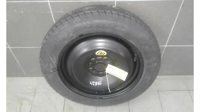 Space-saver spare wheel Ford Focus