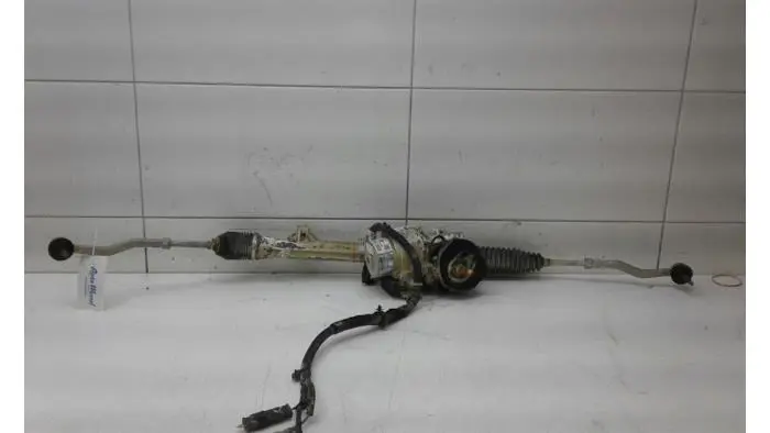 Power steering box Peugeot 2008