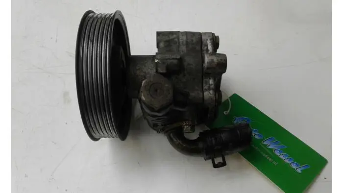 Power steering pump Volkswagen Golf