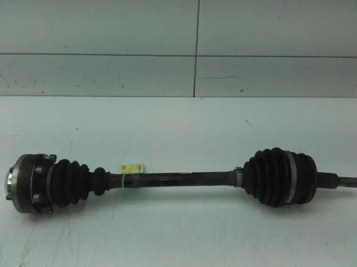 Front drive shaft, left Volkswagen Transporter