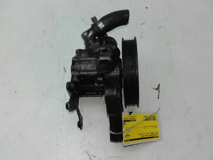 Power steering pump Opel Omega C 00-