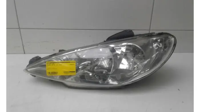 Headlight, left Peugeot 206