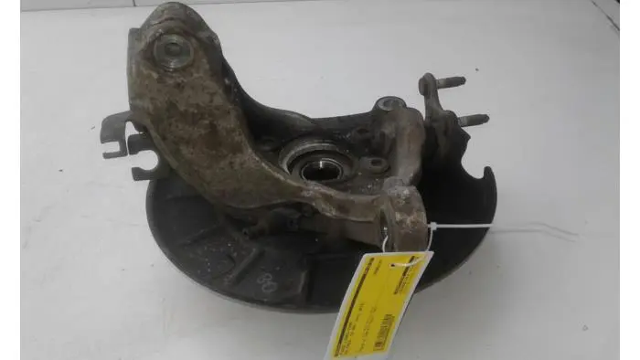 Knuckle, front left Volkswagen Passat