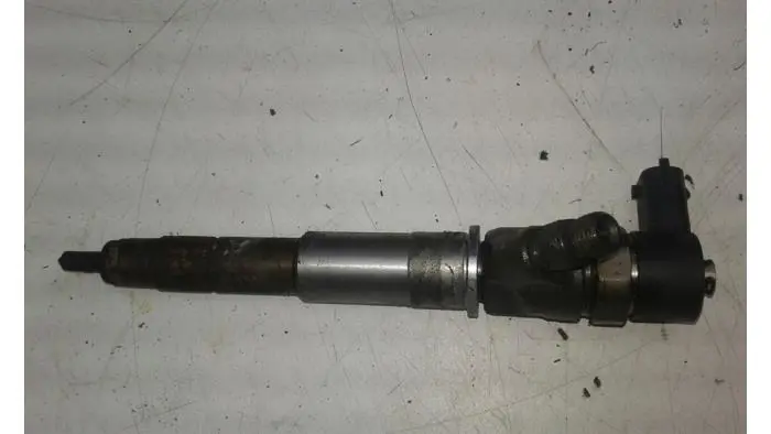 Injector (diesel) Opel Movano