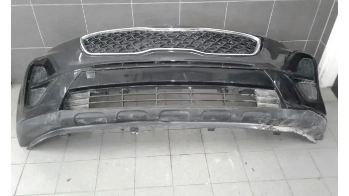 Front bumper Kia Sportage