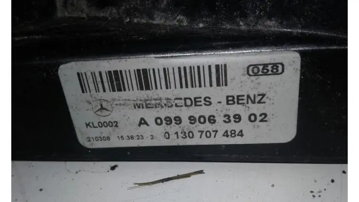 Fan motor Mercedes EQV