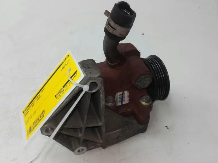 Power steering pump Mazda 2.