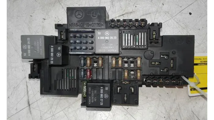 Fuse box Mercedes S-Klasse