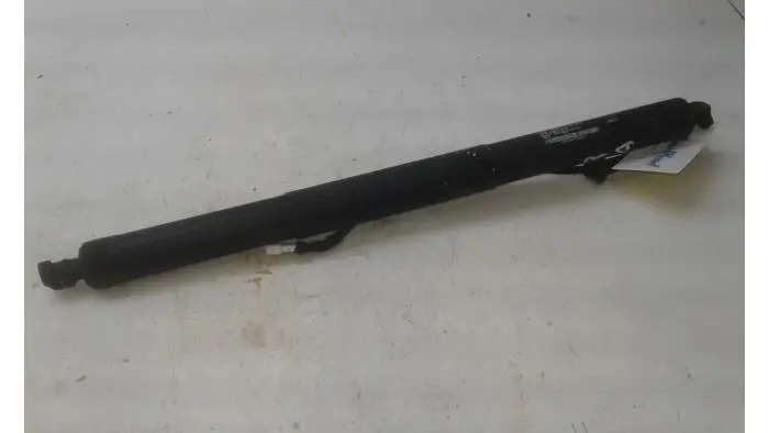 Rear gas strut, right BMW X5