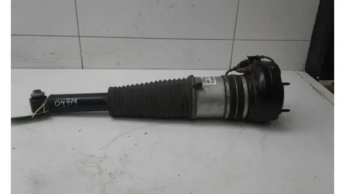 Rear shock absorber rod, left Audi A8