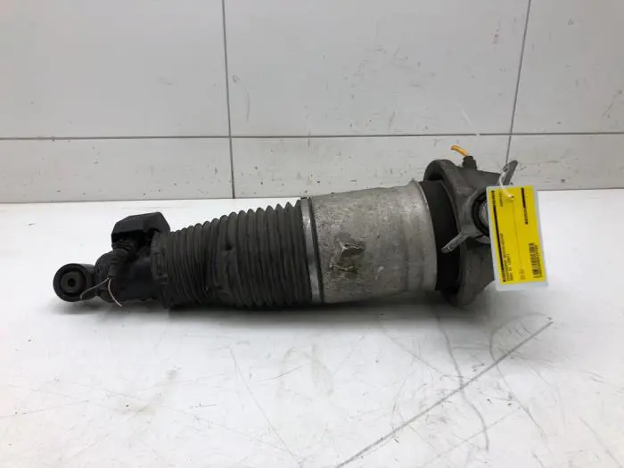 Rear shock absorber, right Audi Q7