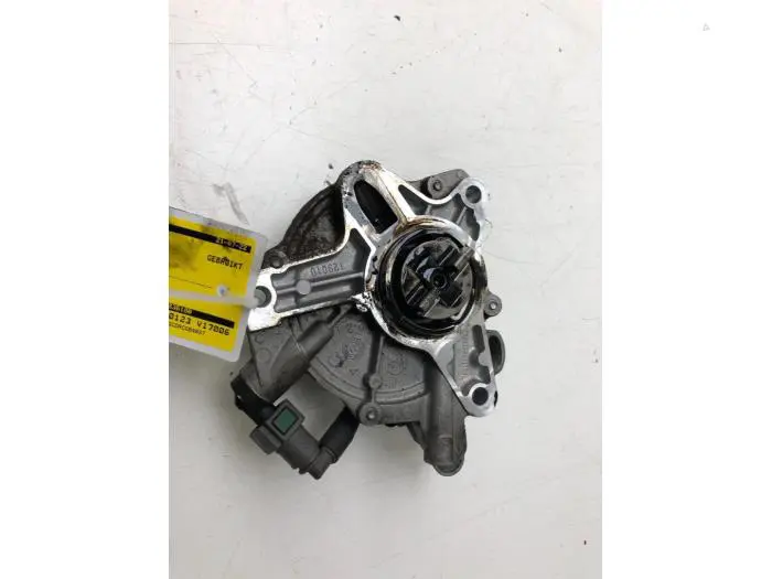 Vacuum pump (diesel) Ford Kuga