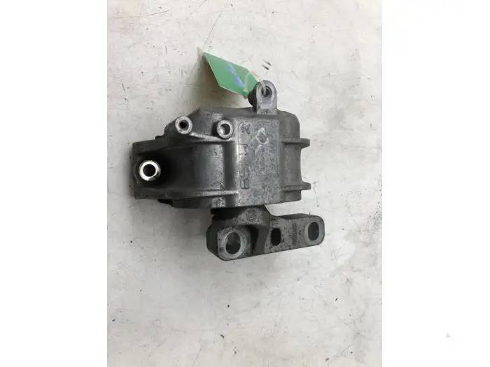 Engine mount Audi A3