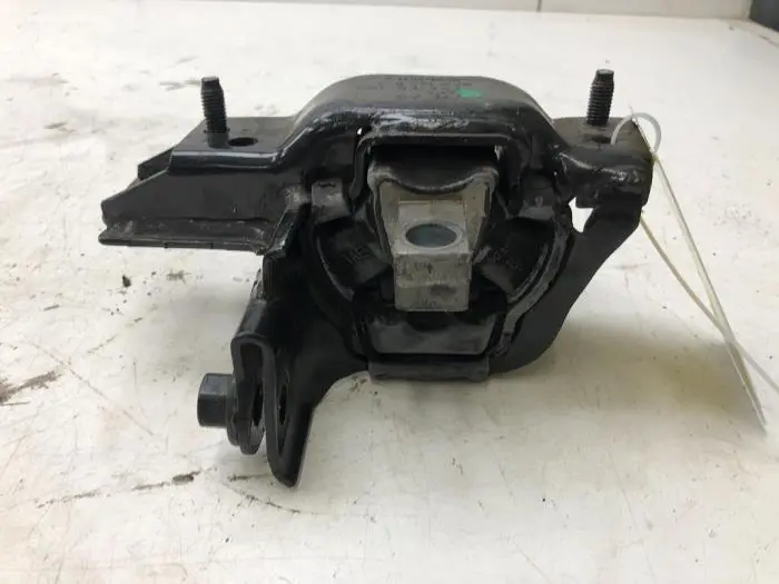 Engine mount Audi A1