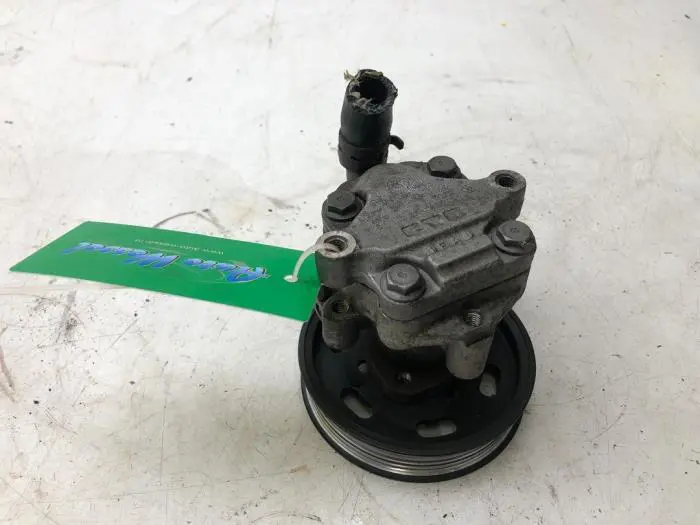 Power steering pump Volkswagen Caddy