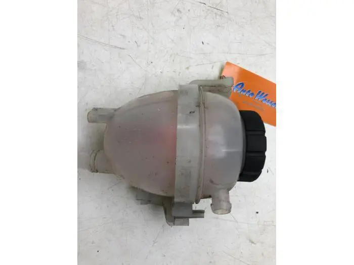 Expansion vessel Mercedes C-Klasse