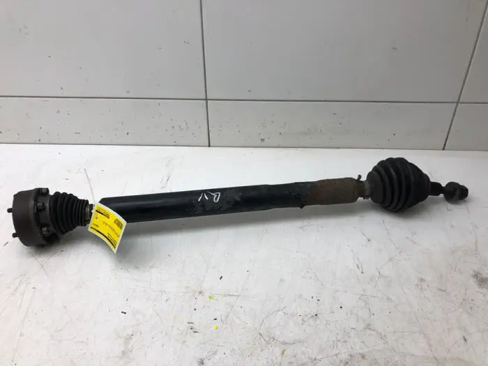 Front drive shaft, right Volkswagen Passat