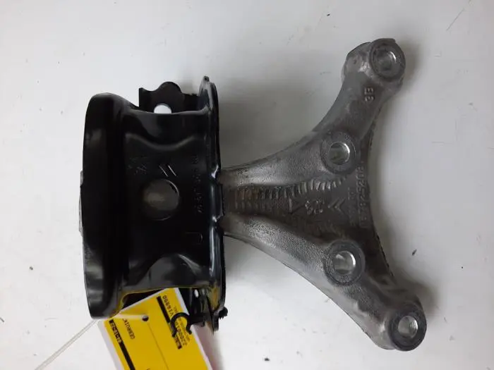 Engine mount Opel Crossland X