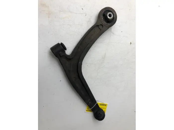 Front wishbone, left Fiat 500