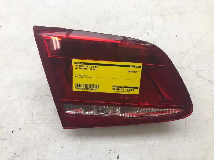 Taillight, left Volkswagen Passat