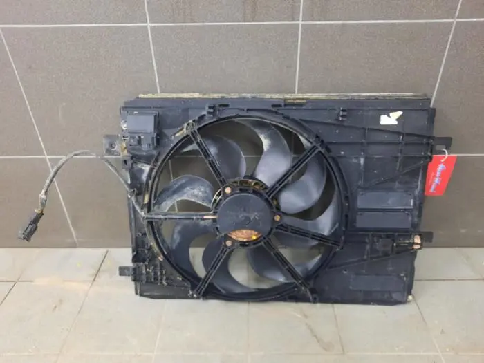 Fan motor Opel Combo