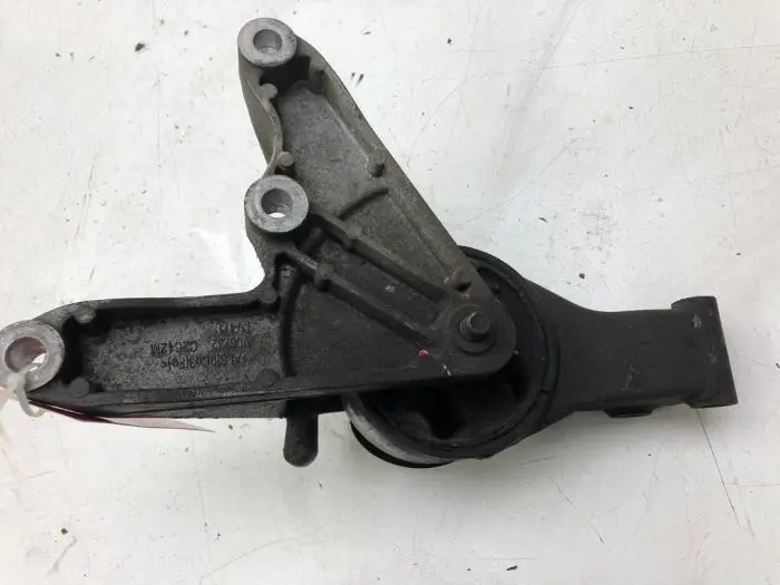 Engine mount Opel Zafira