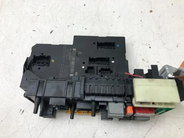 Fuse box Mercedes E-Klasse