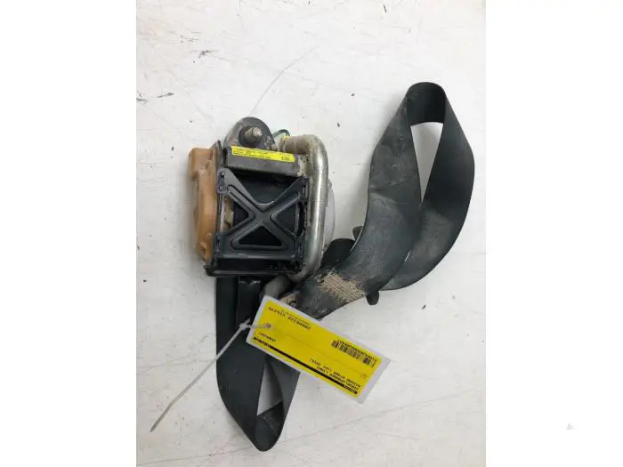 Seatbelt tensioner, left Nissan NT400