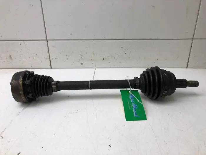 Front drive shaft, left Volkswagen Golf