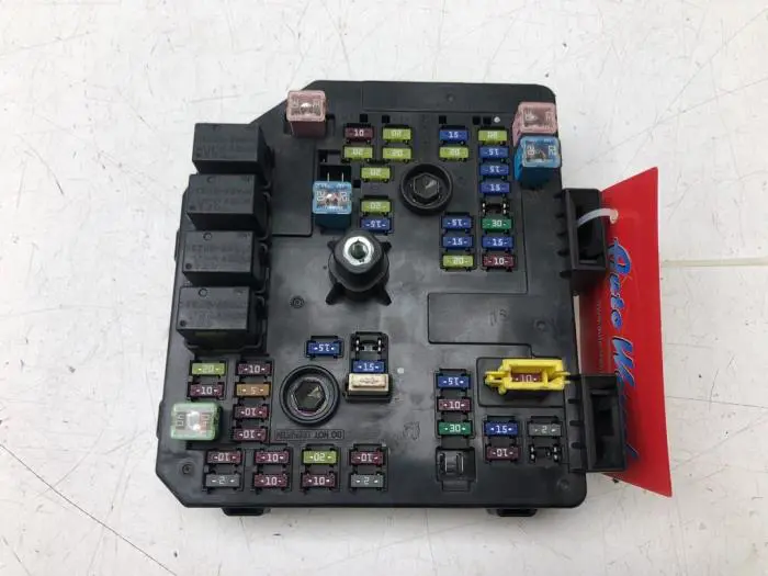 Fuse box Chevrolet Captiva