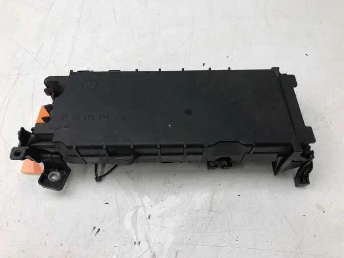 Fuse box Mercedes GLA-Klasse