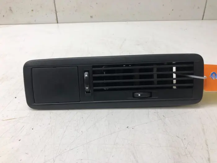 Air grill side Mercedes EQV