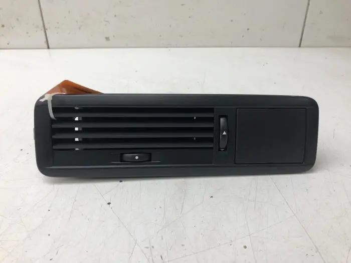 Air grill side Mercedes EQV