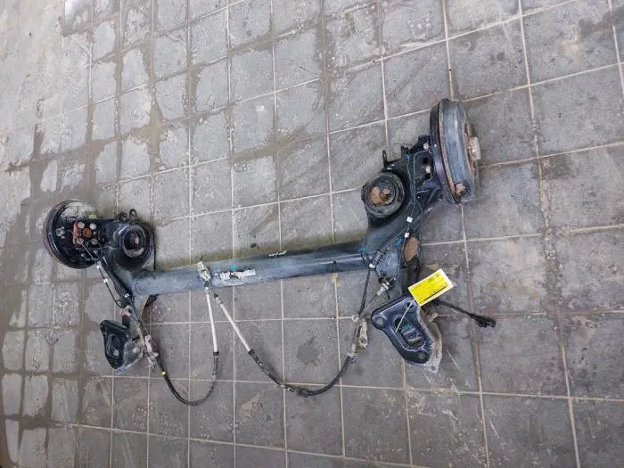 Rear-wheel drive axle Opel Corsa