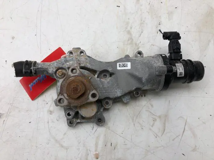 Water pump Opel Corsa