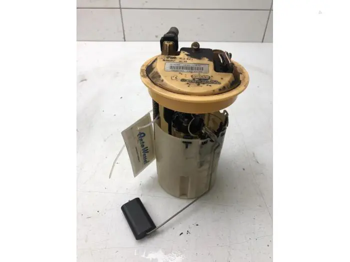 Electric fuel pump Volvo V50