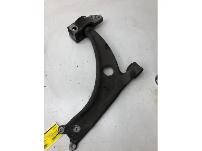 Front wishbone, right Volkswagen Passat