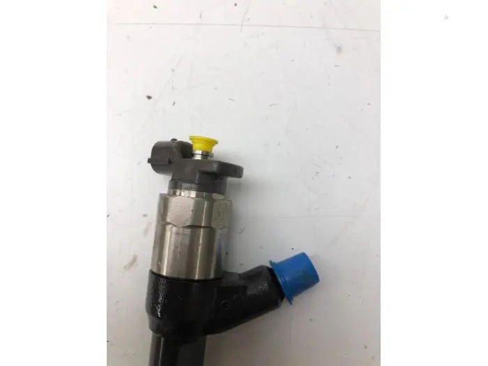 Injector (diesel) Opel Astra