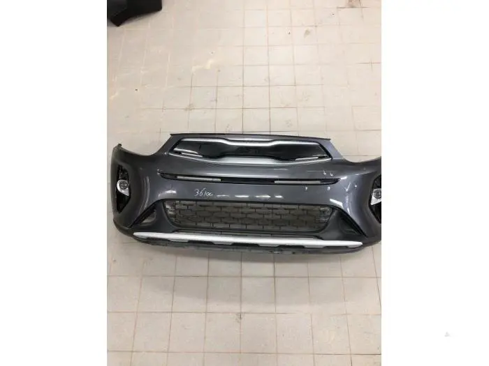 Front bumper Kia Stonic